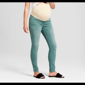 Target Isabel Maternity skinny jeans Size 4